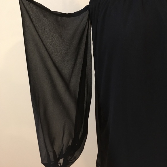 Off Shoulder Chiffon 3/4 Sleeve Top - Picture 3 of 6